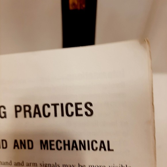 Vintage 1977 Pennsylvania Drivers Manual Ephemera DMV Drivers License Rare HTF - Picture 12 of 16